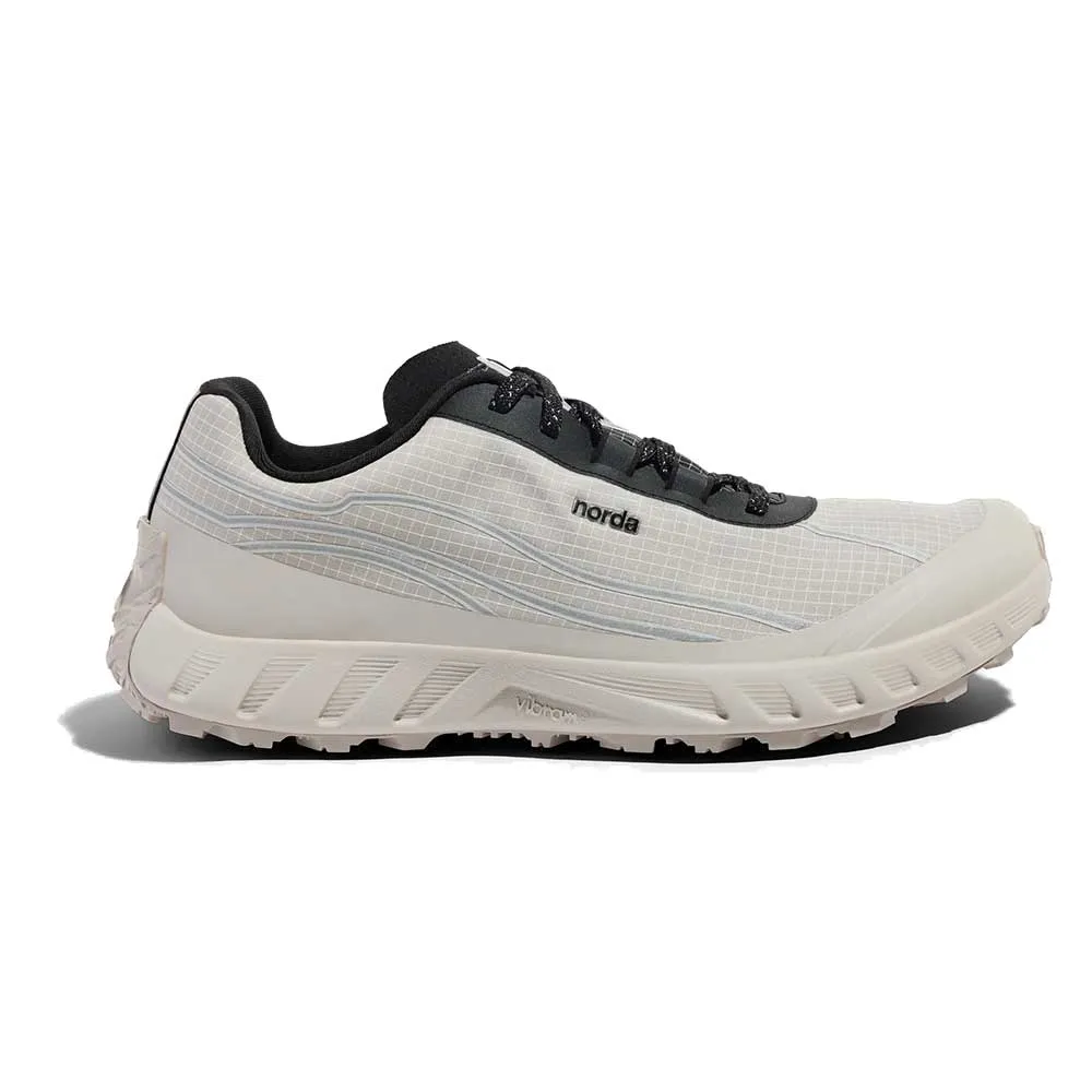 Layered cushioning Responsive Midsole Men's 002 Running Shoe - Cinder - Regular (D)