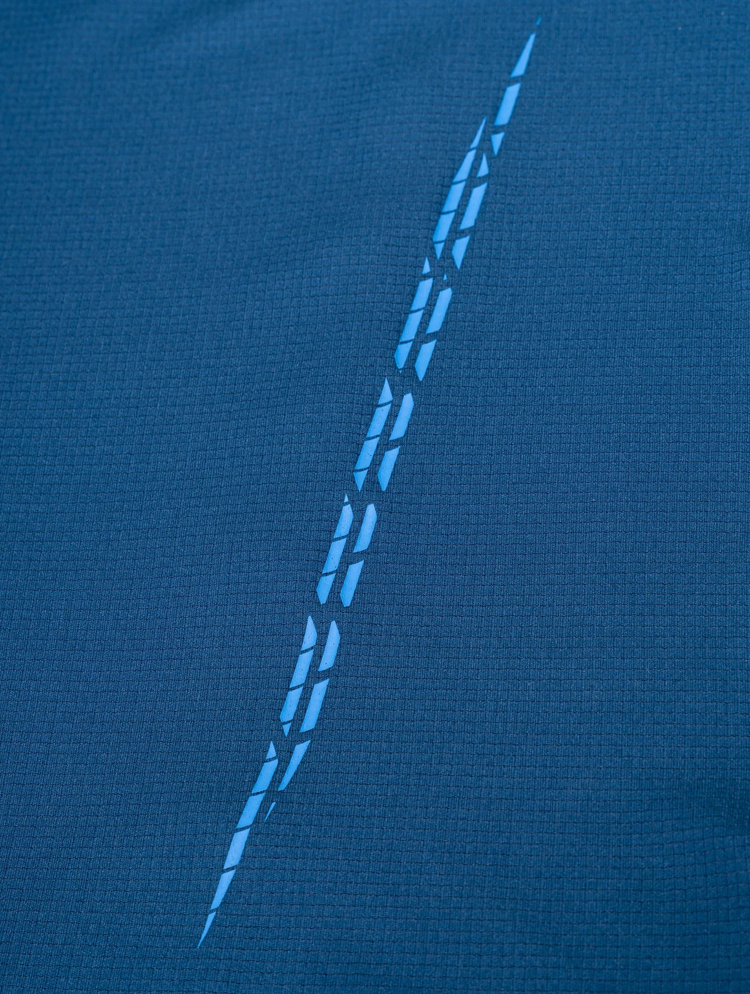 Ronhill Tech Race Mens Running Vest - Blue Low vibration Moisture Lock System