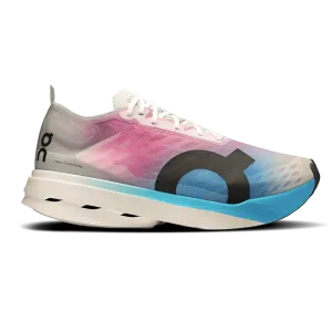 ON MEN'S CLOUDBOOM STRIKE Stable Traction Grip