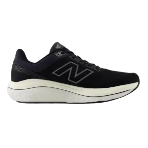 NEW BALANCE MEN'S FRESH FOAM X 860V14 running in a historic bridge area shoes running in a community park shoes