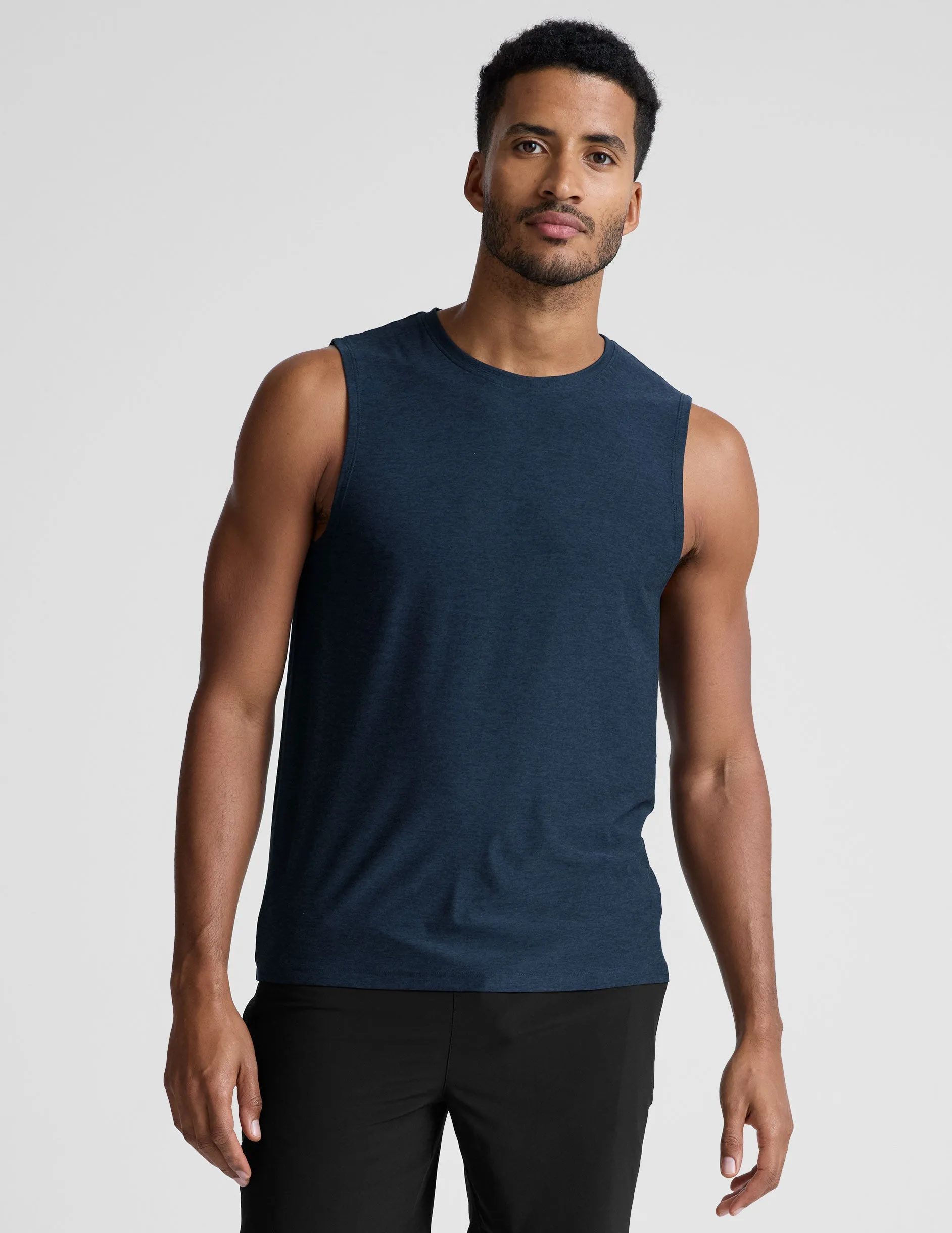 Breathable Performance Wear Chill Style Featherweight Freeflo Men's Muscle Tank 2.0