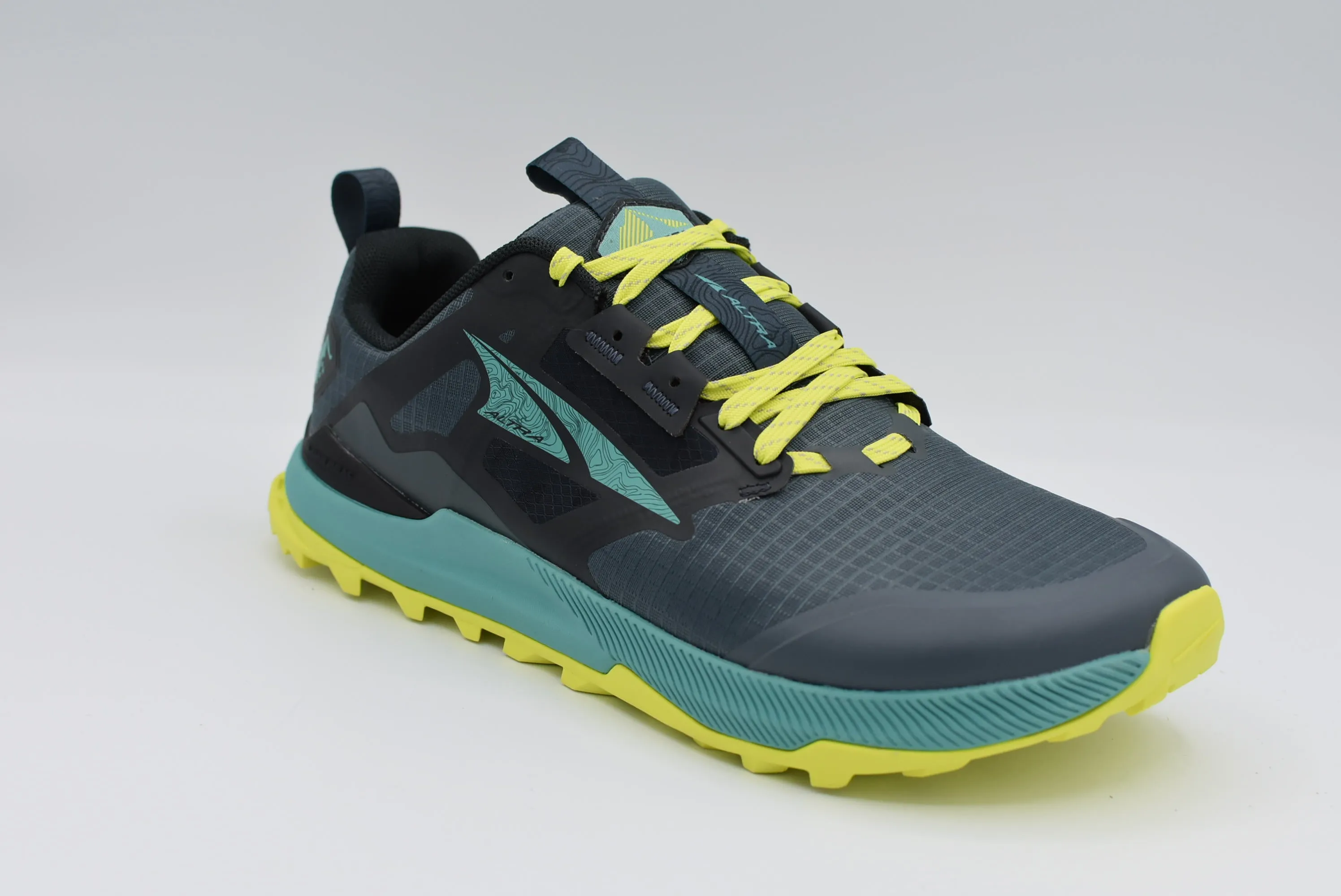 Altra Lone Peak 8 Men Hyper Responsive Cushioning
