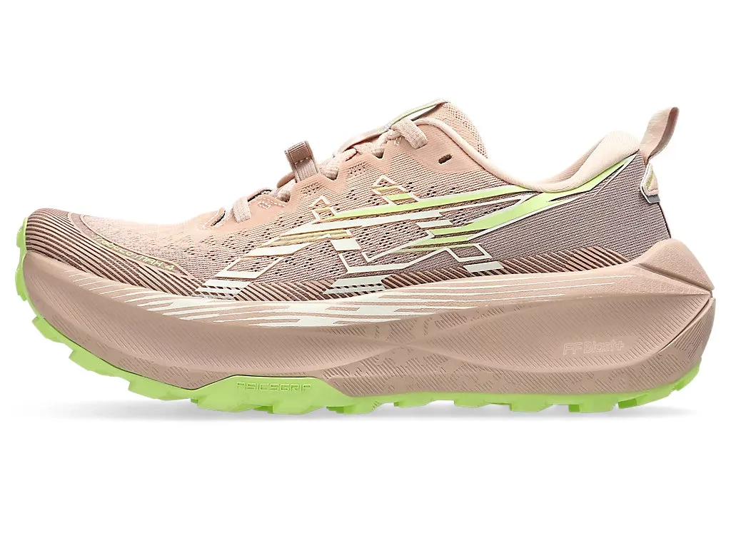 mid cut trail sneakers Asics Trabuco Max 4 - Womens