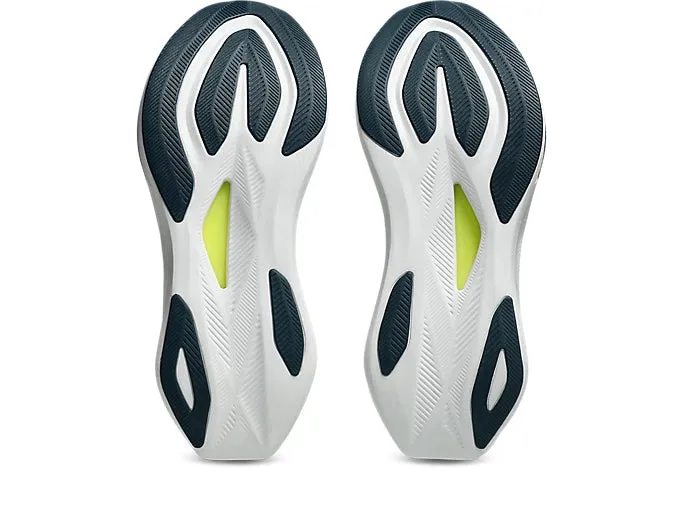 Asics SONICBLAST - Mens training - specific running shoes Anatomic Heel Support