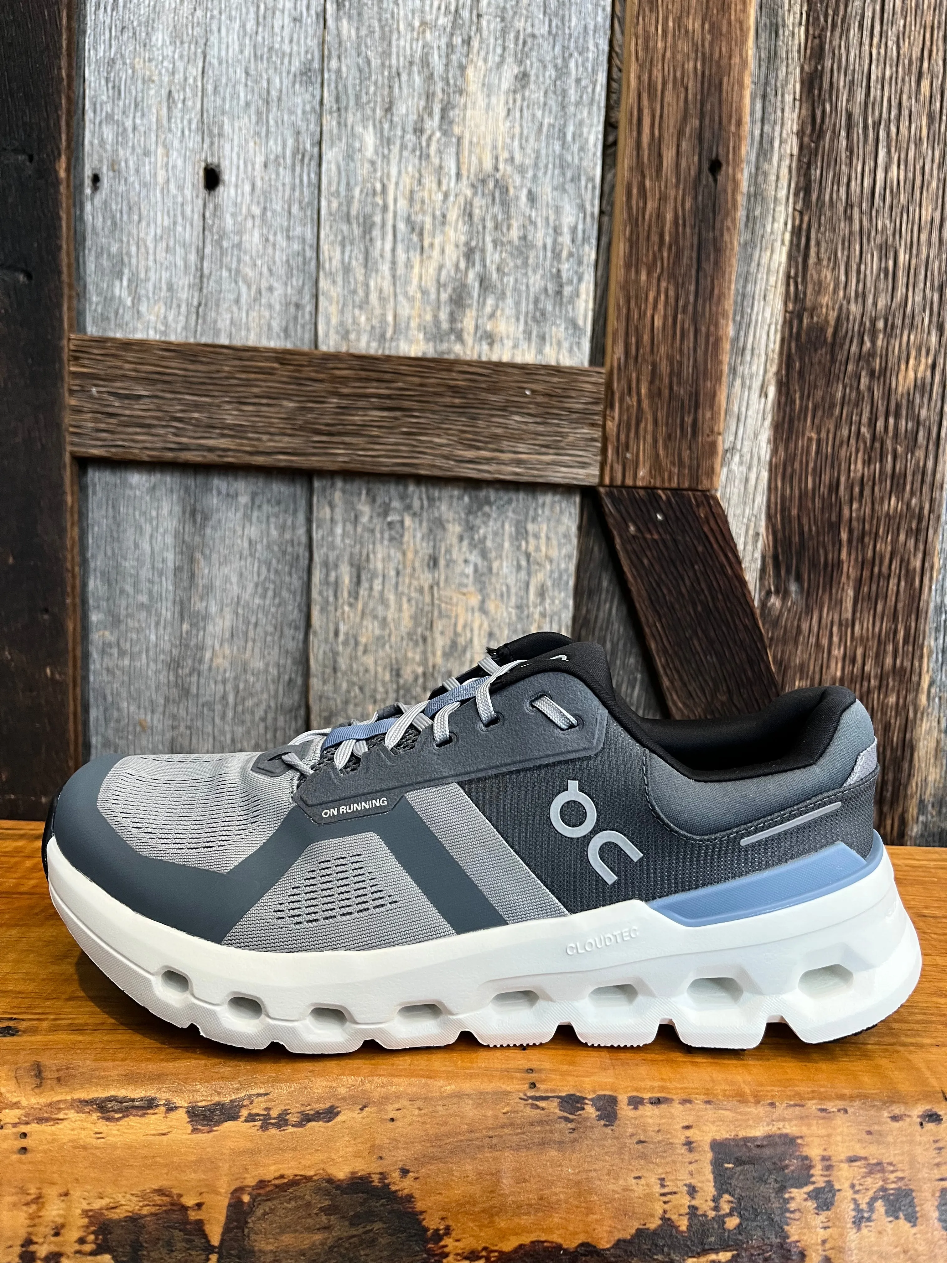 M On Cloudrunner 2 Torsional Stability Plate Micro Groove Flex