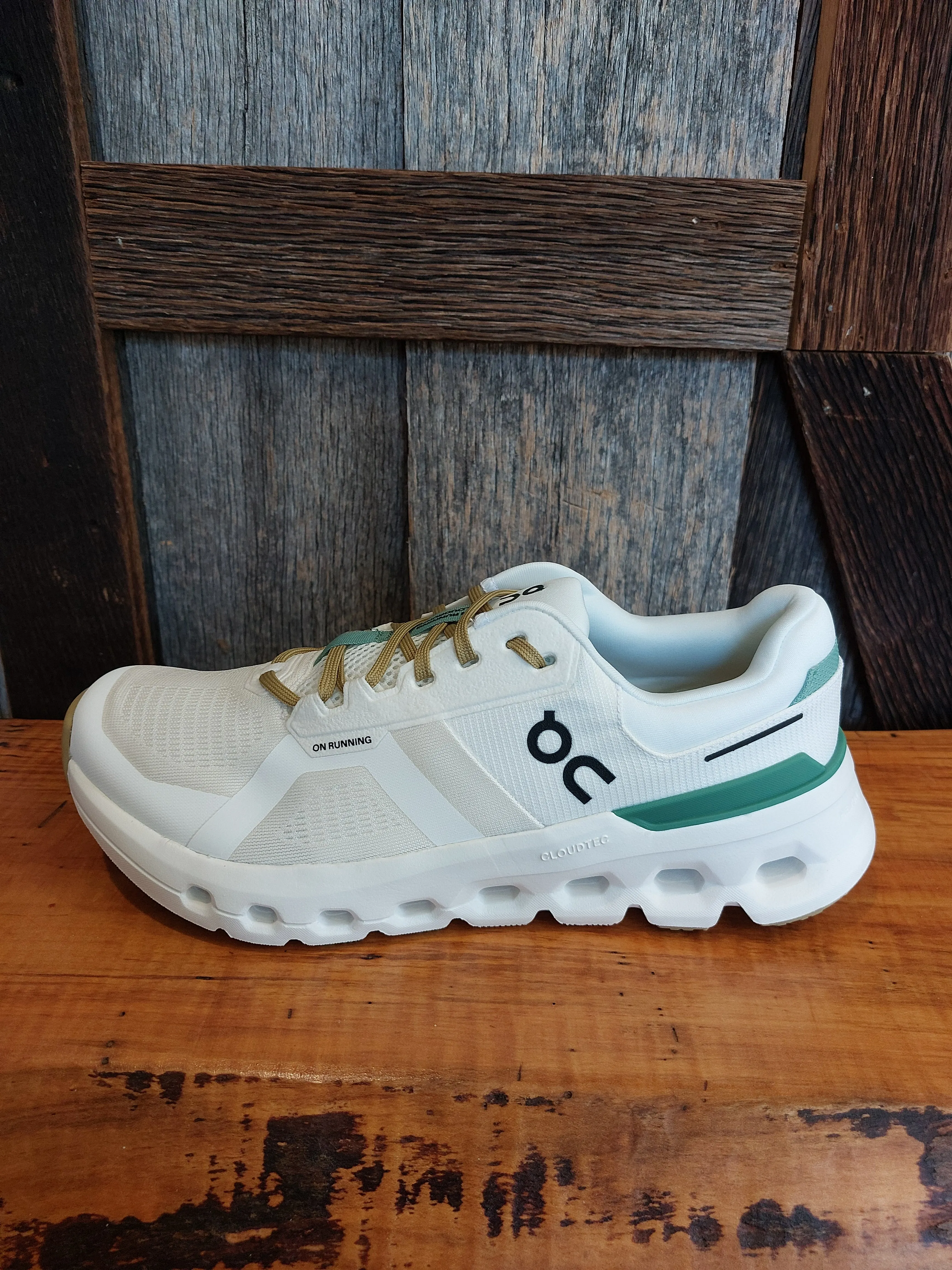 Comfort Cuffs Shear Reduction Technology M On Cloudrunner 2