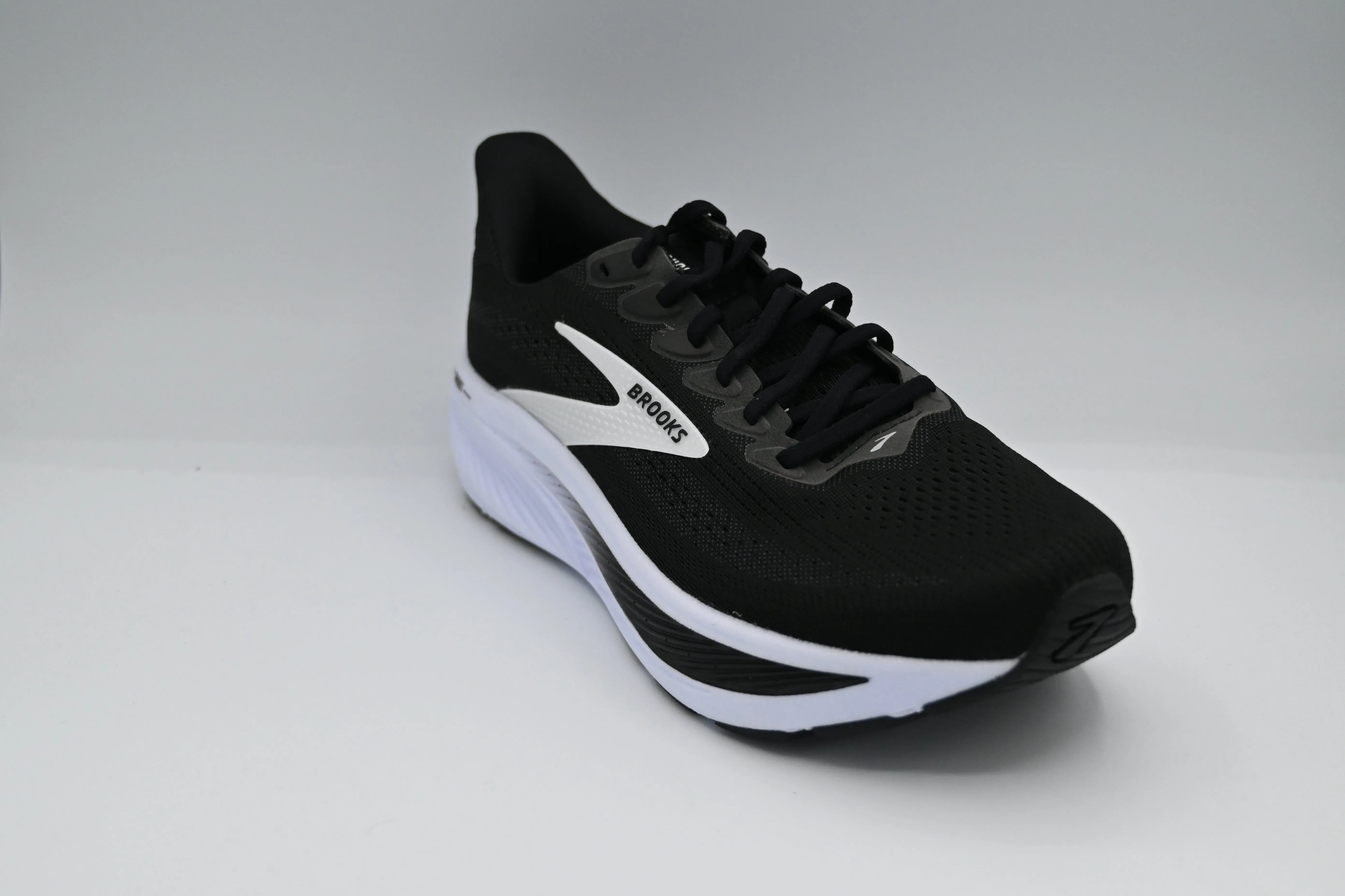 EVA - midsole running in a school run shoes Brooks Ghost 17 Men Wide