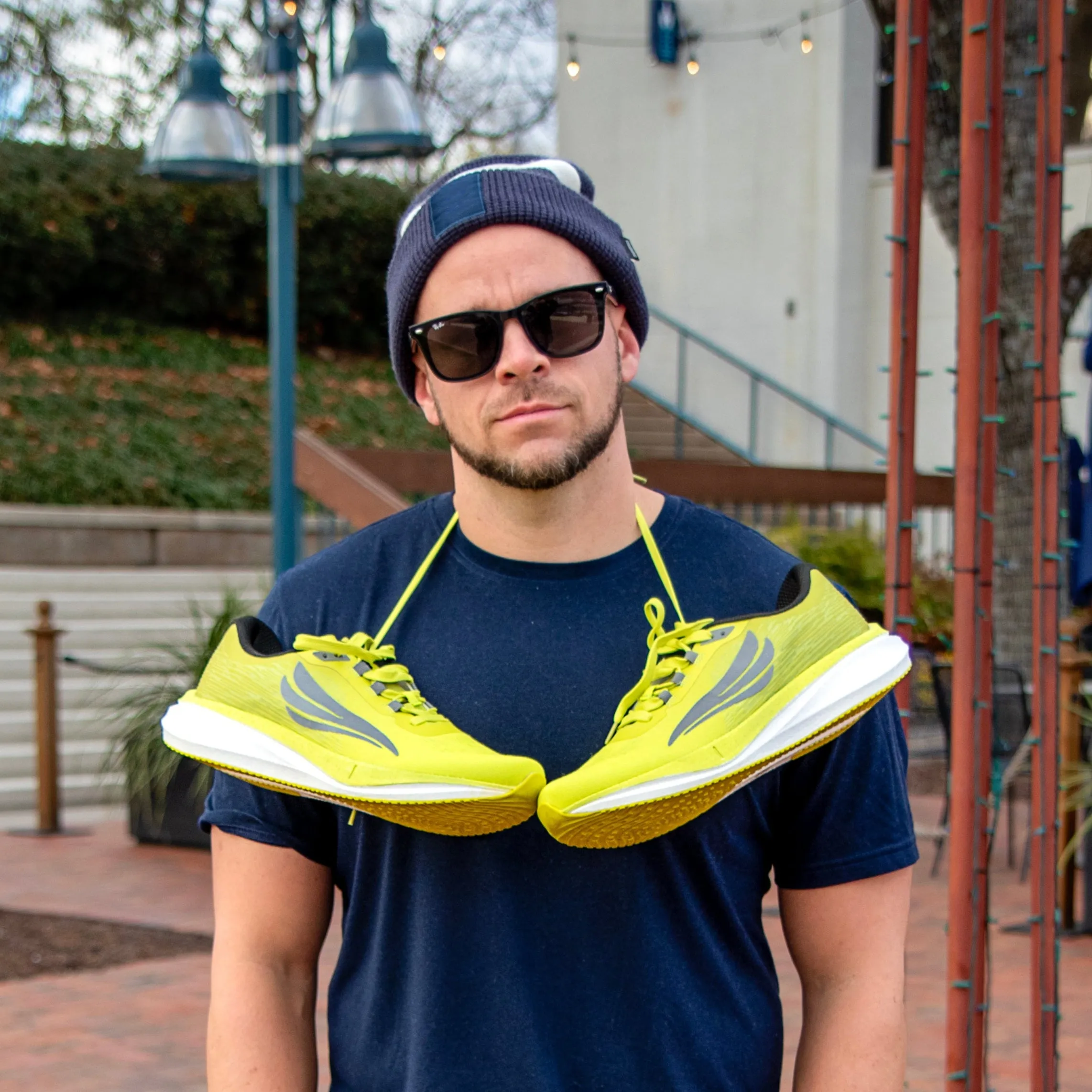 AirCushion running in a kelp forest area shoes HORUS Men Yellow Running Shoe