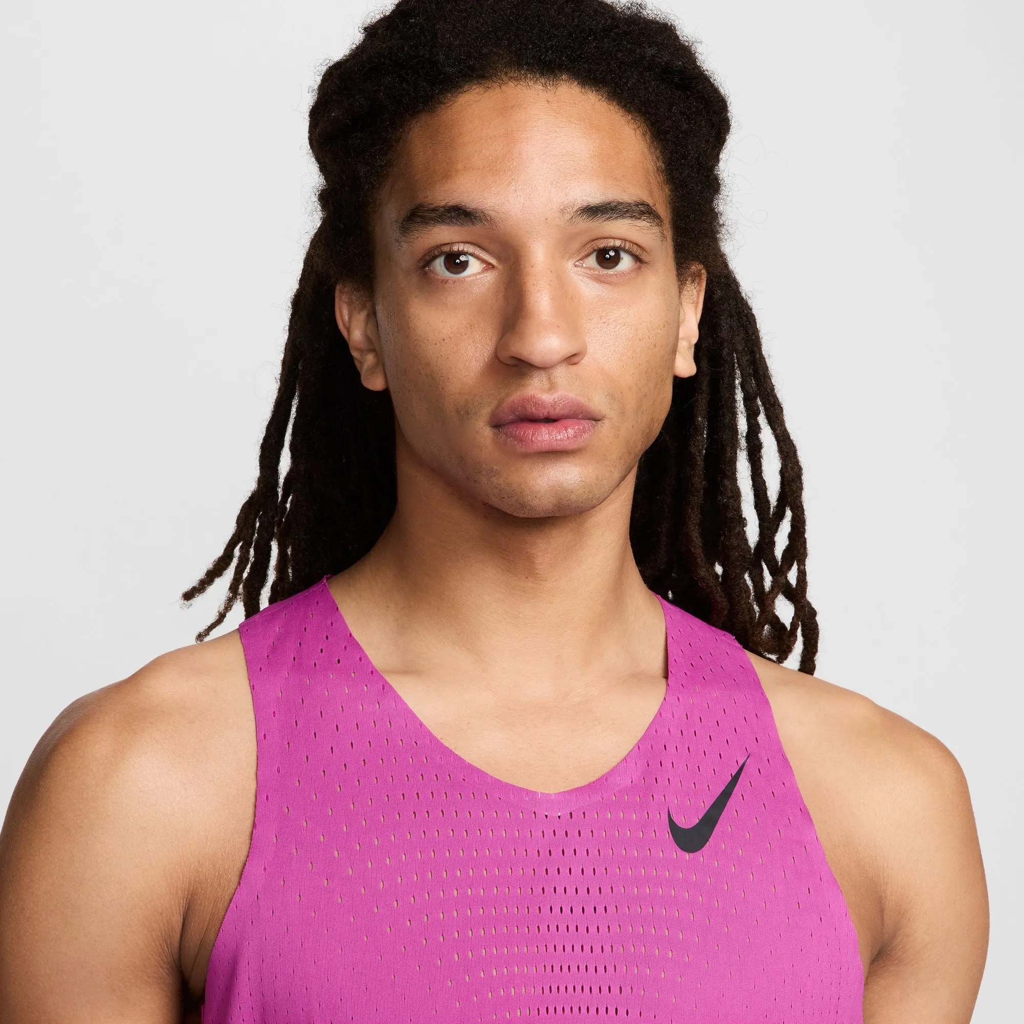 Improvement - possible shock - resistance test passed Nike Men's Dri-FIT AeroSwift ADV Running Vest Hot Fuchsia / Black