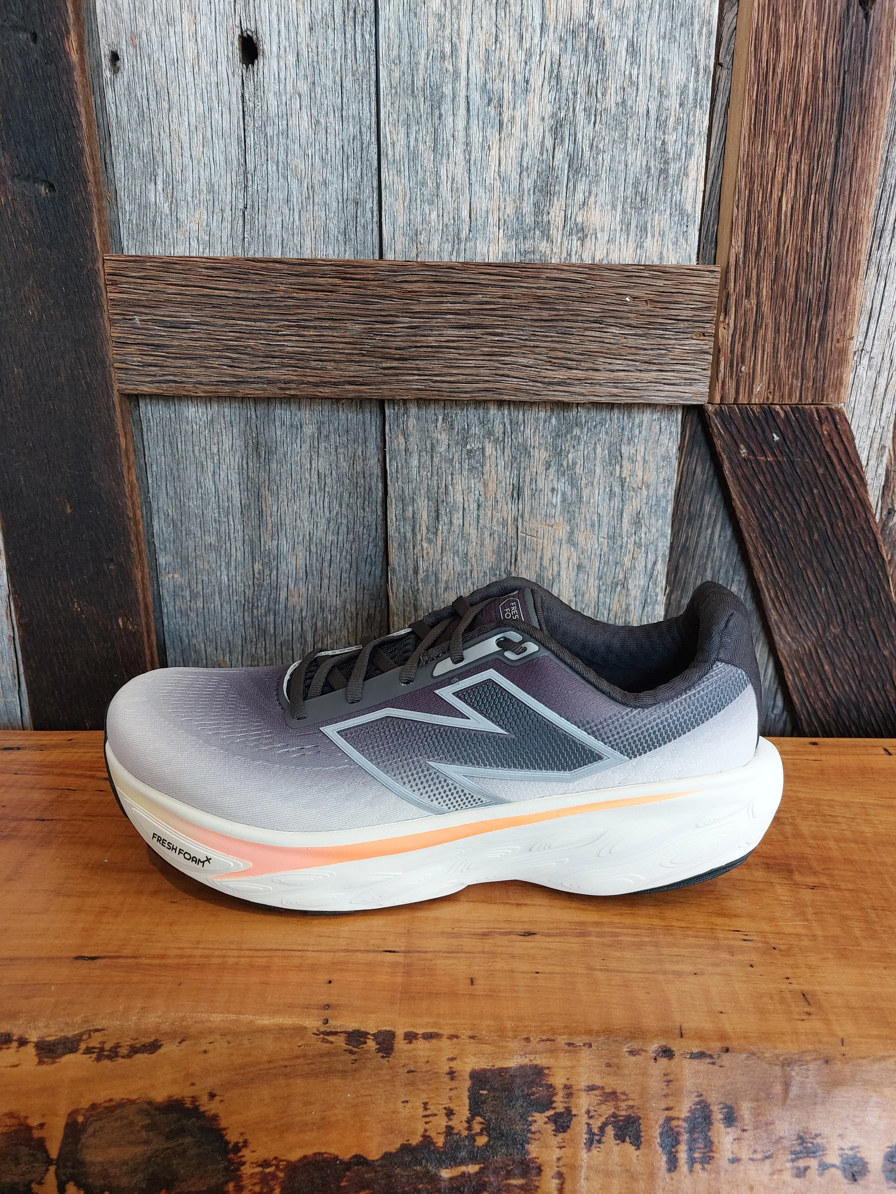 gravel shoes Gusseted Tongue Design M New Balance Fresh Foam X 1080v14