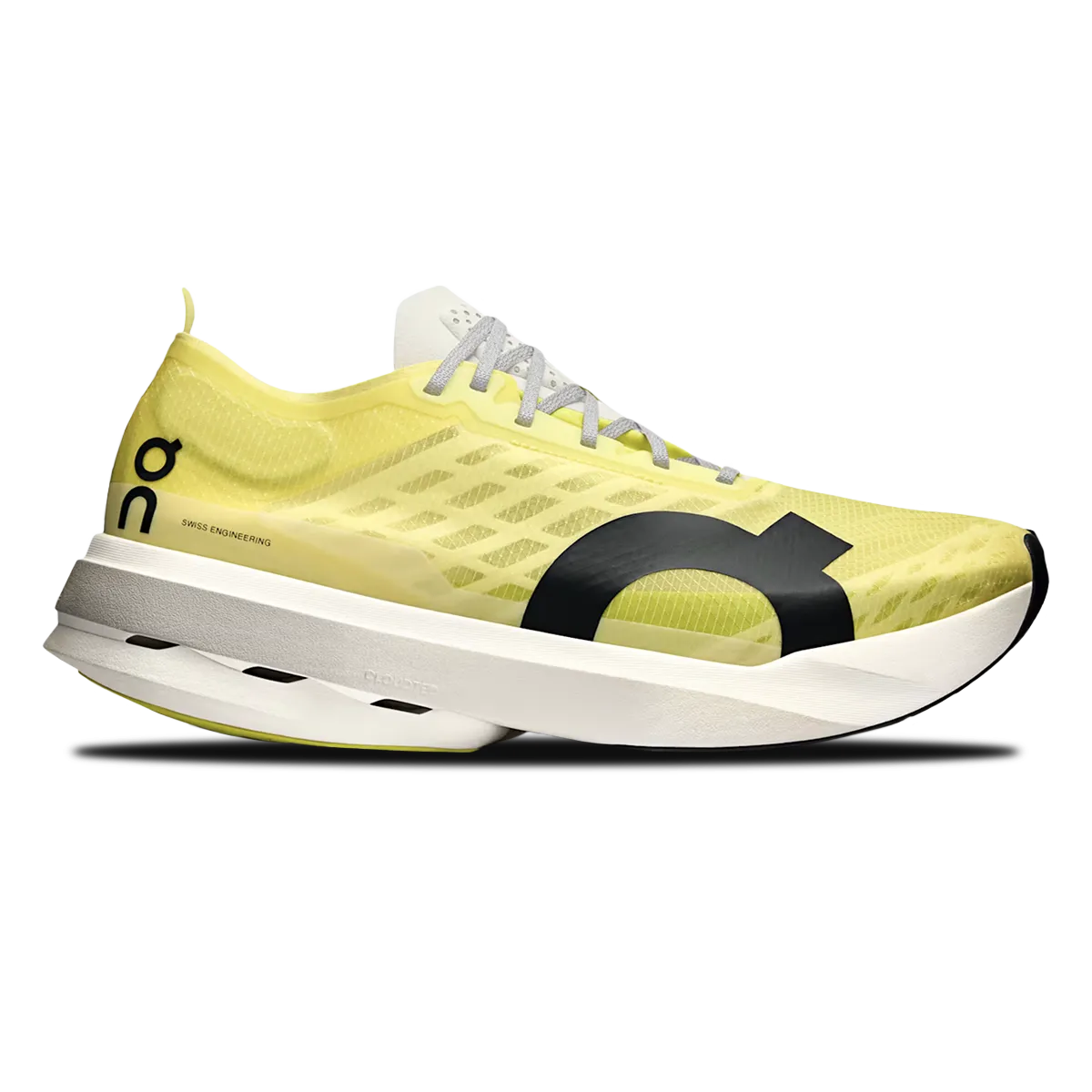 Airflow Channel Soles Cloudboom Strike