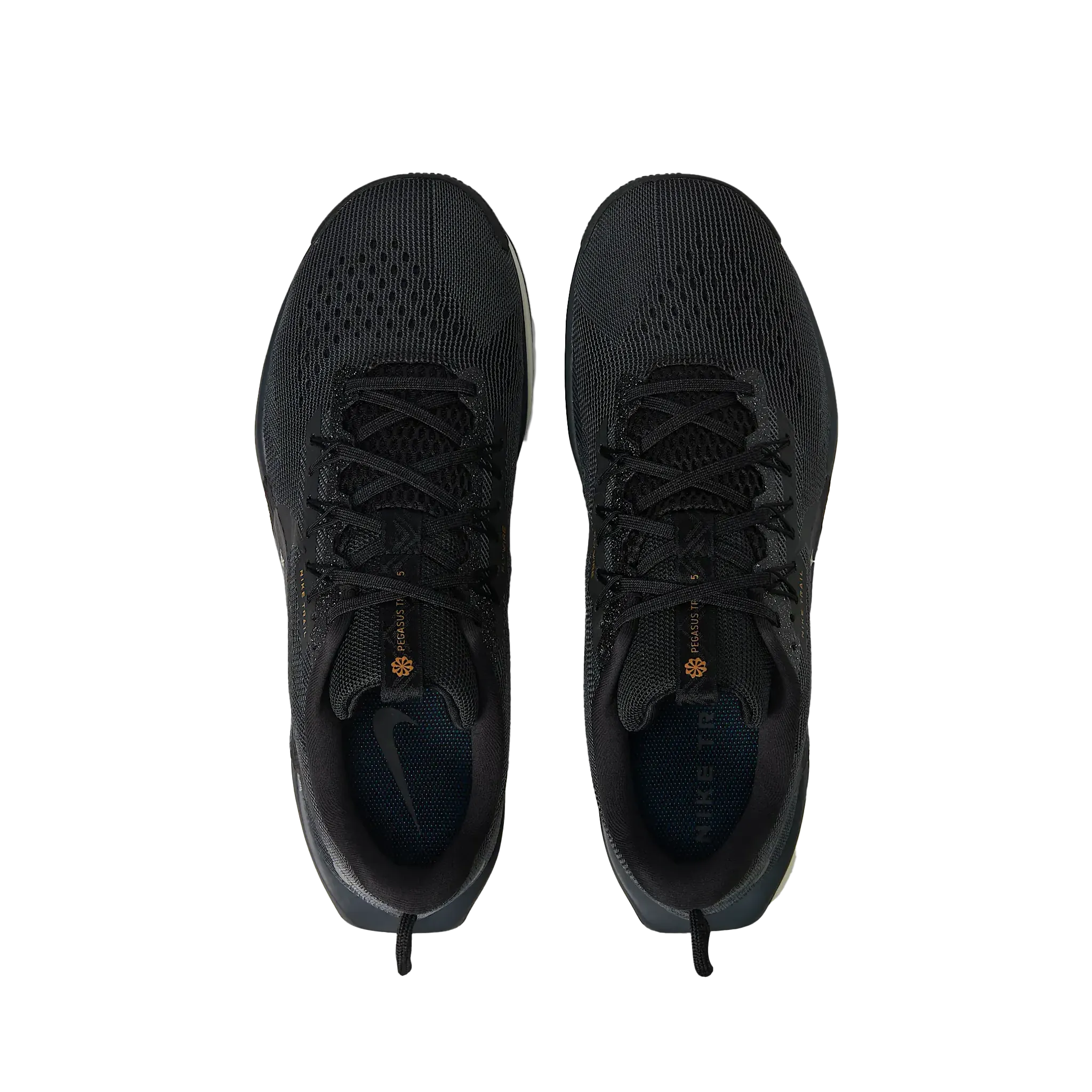 Thermoregulating Fabric Seamless construction Men's Nike Pegasus Trail 5