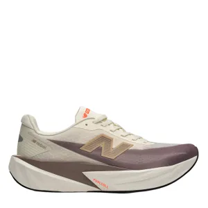 New Balance Men's Fuelcell Rebel v5 Running Shoes in Angora/Earth Shadow/Sea Salt AW25 modern - style