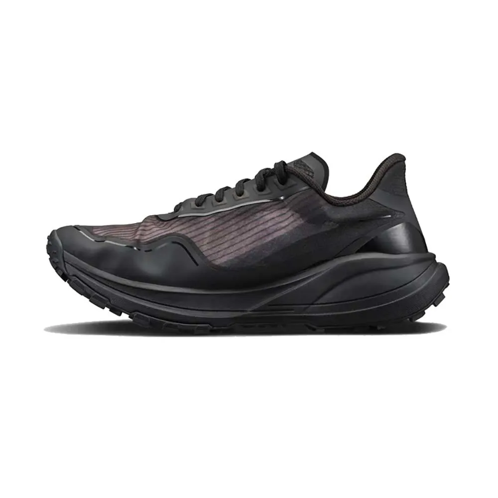 Men's Pure Trail Running Shoe - Black/White - Regular (D) Seamless Chassis Construction