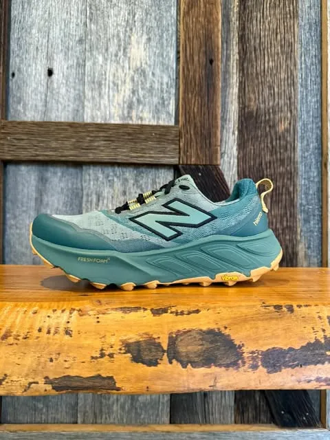 M New Balance Hierro v9 Carbon Fiber Stability Frame