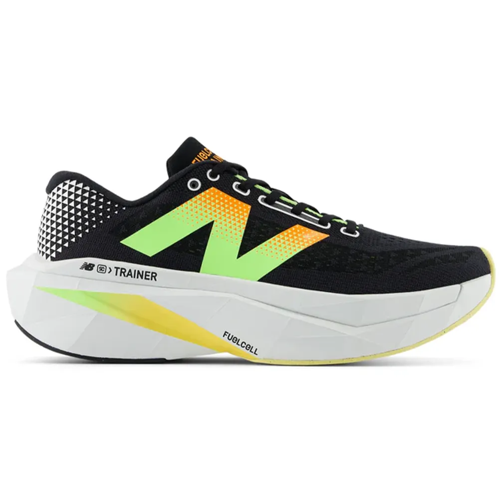 Pressure Relief Padding running in a light rail station area shoes Men's New Balance FuelCell SuperComp Trainer v3