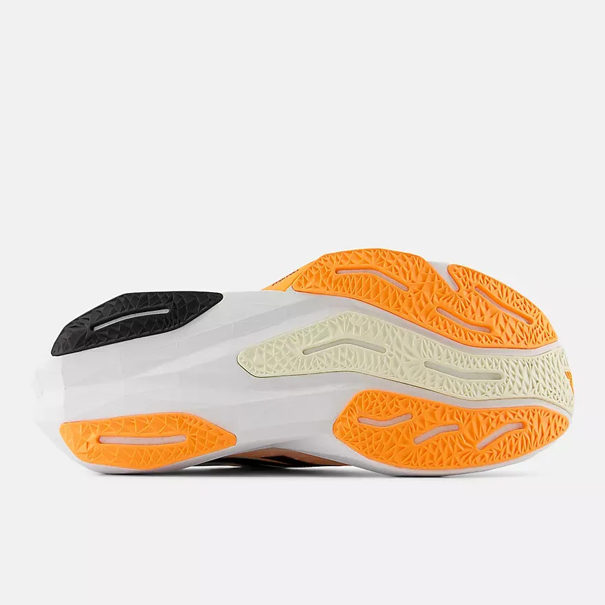 New Balance Men's FuelCell Rebel v4 (White with Angora and Hot Mango) Salomon Speedcross