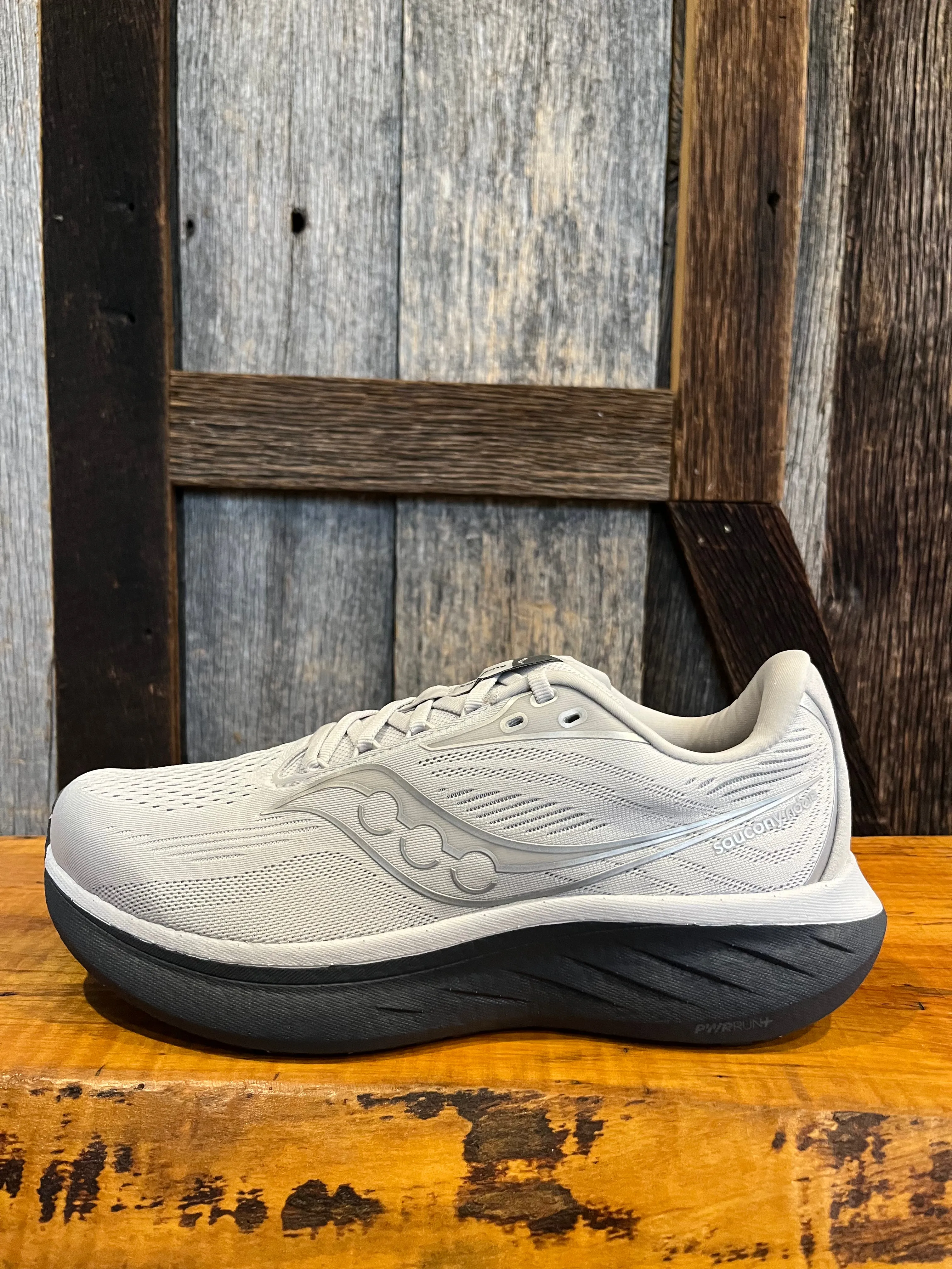 plastic - finish - design shoes M Saucony Ride 18