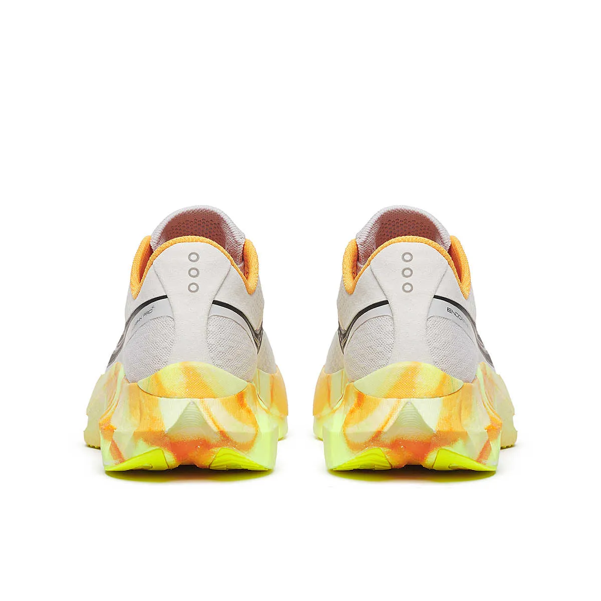 Flexible Midsole Design running in multi - lane tracks shoes Saucony Men's Endorphin Pro 4 (Fog / Peel)