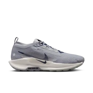 MEN'S PEGASUS TRAIL 5 GORE-TEX - D - 006 CEMENT GREY/MIDNIGHT NAVY Balanced Cushioning casual trail sneakers