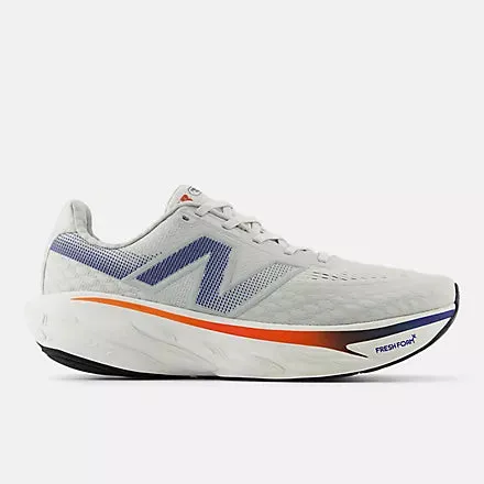 running on a rubber track shoes New Balance 1080 V14 - Mens