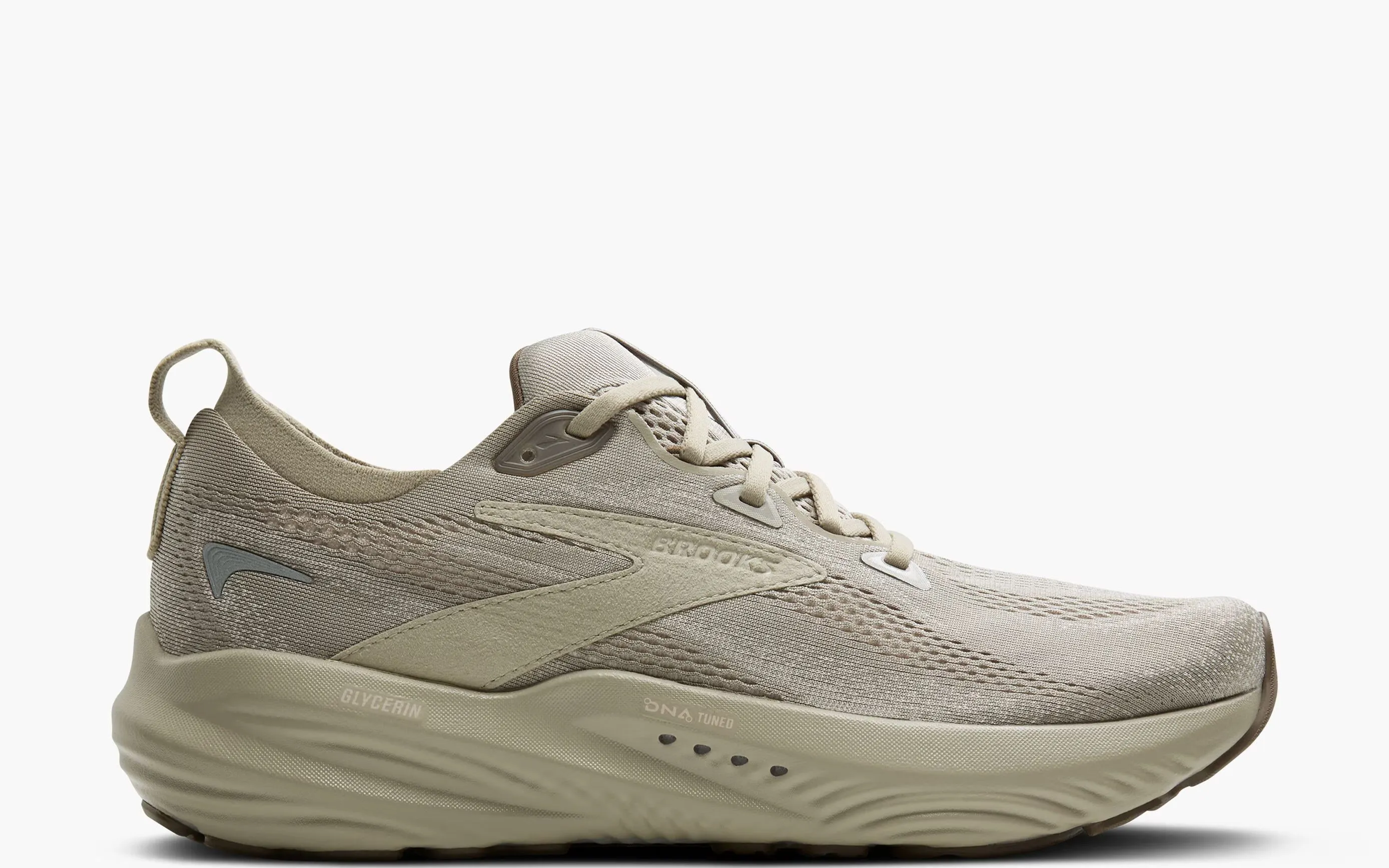 traditional shoes running in a pier area shoes Glycerin 22 Men's Road Running Shoes