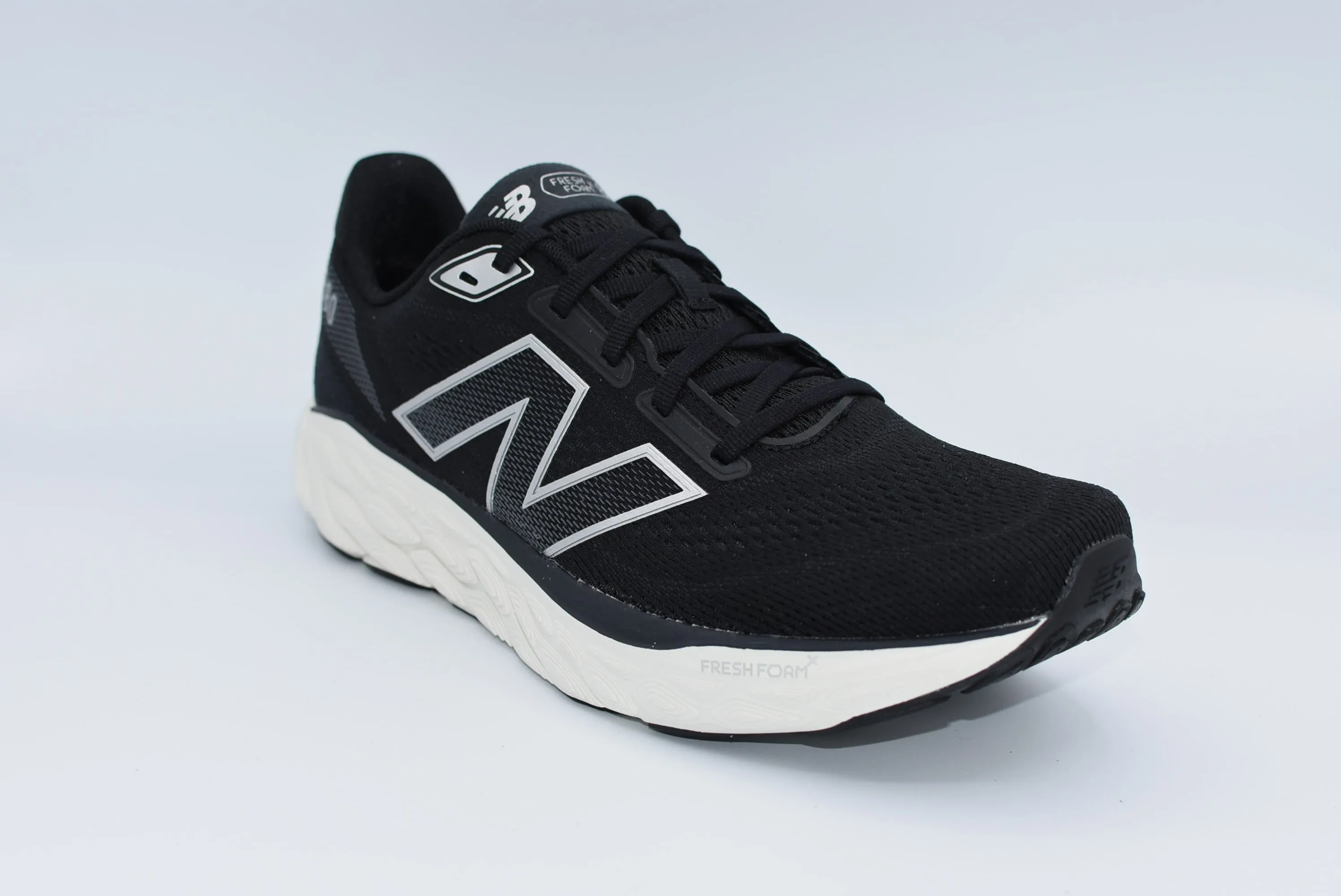 New Balance Fresh Foam X 880v14 Men tear - resistant - fabric - strength shoes