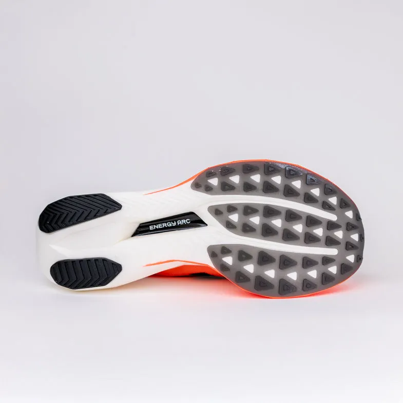 Tensile Knit Upper New Balance FuelCell SuperComp Elite v5 - Mens