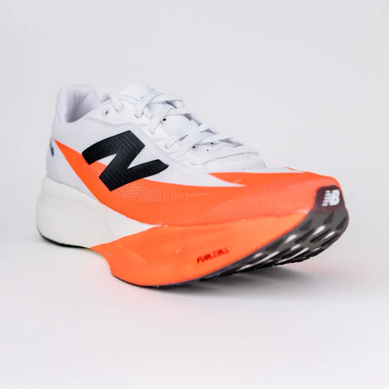 New Balance FuelCell SuperComp Elite v5 - Mens noiseless All Day Comfort Design