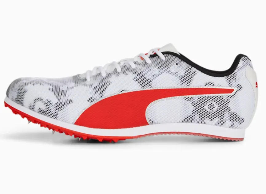 Puma evoSPEED Star 8 - Mens Sock Like Fit Design running on a track oval