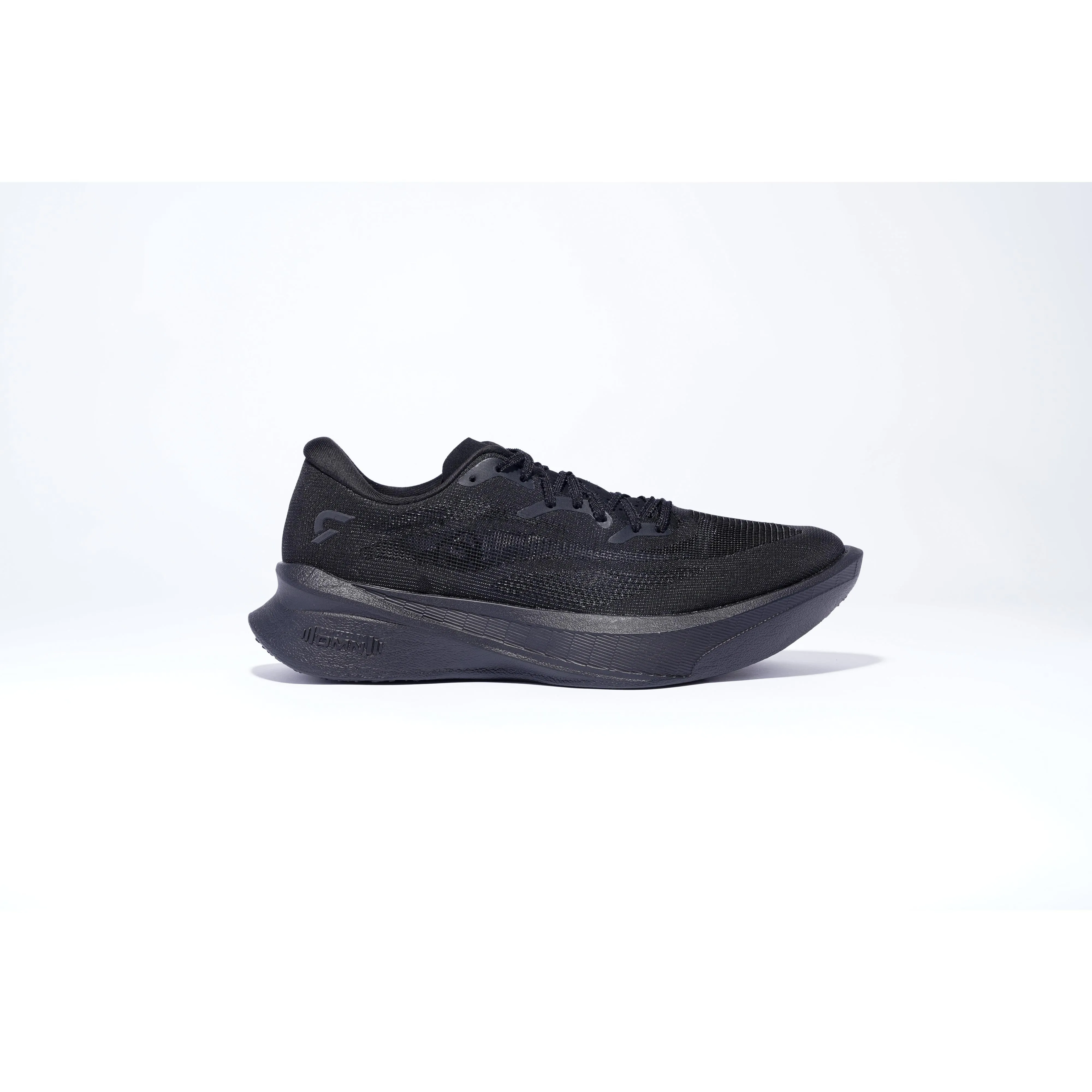 running in the humidity shoes Contoured Harness Dynafish 001 Carbon Road Running Shoes (Black)