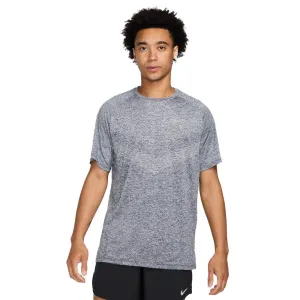 Comfortable Tunic Men's Nike Stride Dri-FIT ADV Short-Sleeve Running Top