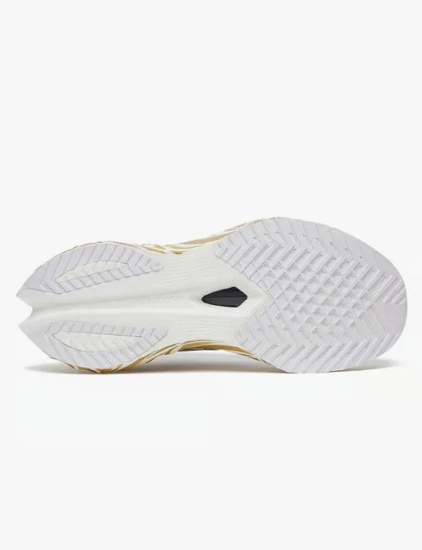 Saucony Endorphin Speed 4 (London Marathon) - Mens running in summer elastic band shoes