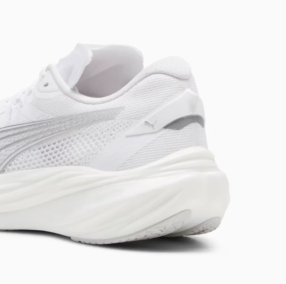 Bounce Back Foam herringbone outsole running shoes Puma Deviate NITRO 3 - Mens