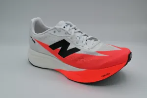 fast - paced running shoes warm - up running New Balance FuelCell SuperComp Elite v5 Men
