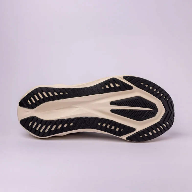 ASICS Novablast 5 - Mens Hiking Shoes Kinetic Guide