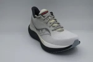 Saucony Triumph 23 Men Microperforated Ventilation Natural Motion Flex