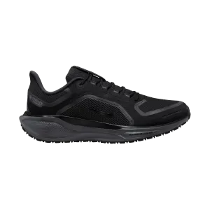cricket shoes comfort - driven shoe aim Men's Pegasus 41 GORE-TEX (001 - Black/Black-Anthracite)