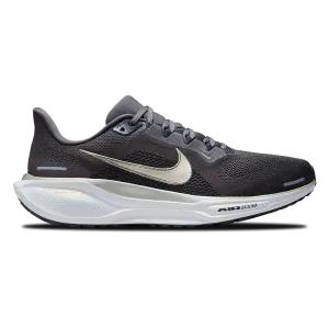 Air Zoom Pegasus 41 Adaptive Flex Notches grippy sole shoes