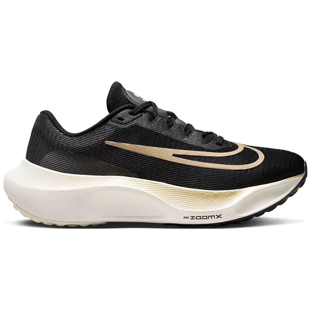 Men's Nike Zoom Fly 5 shock - absorption technology