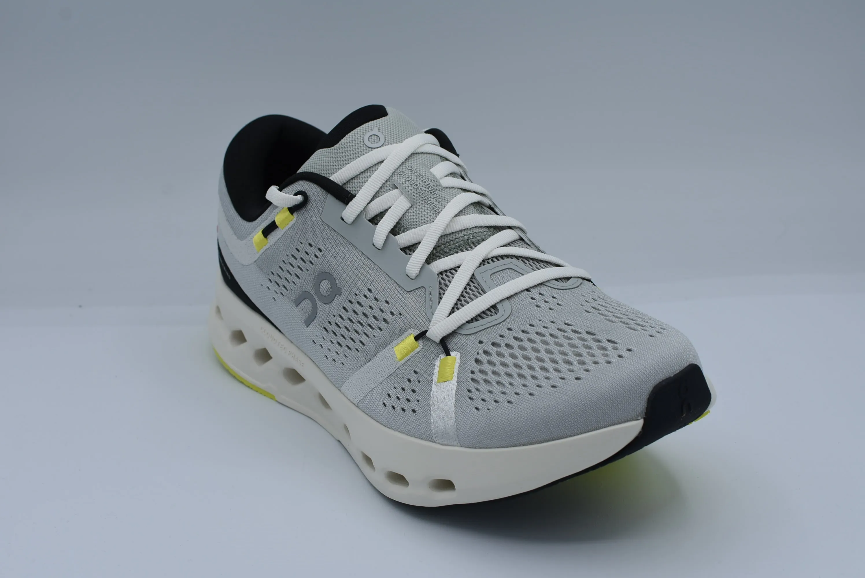 On Cloudsurfer 2 Men Woven Upper Lace Lock Technology