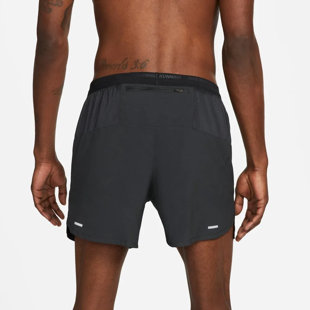 Nike Men's Dri-FIT Stride 5 Inch Shorts Black / Black Fastening Closure Printed design