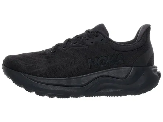 Hoka | Arahi 8 | Men's | Black/Black Step Support running shoes for men in their 50s