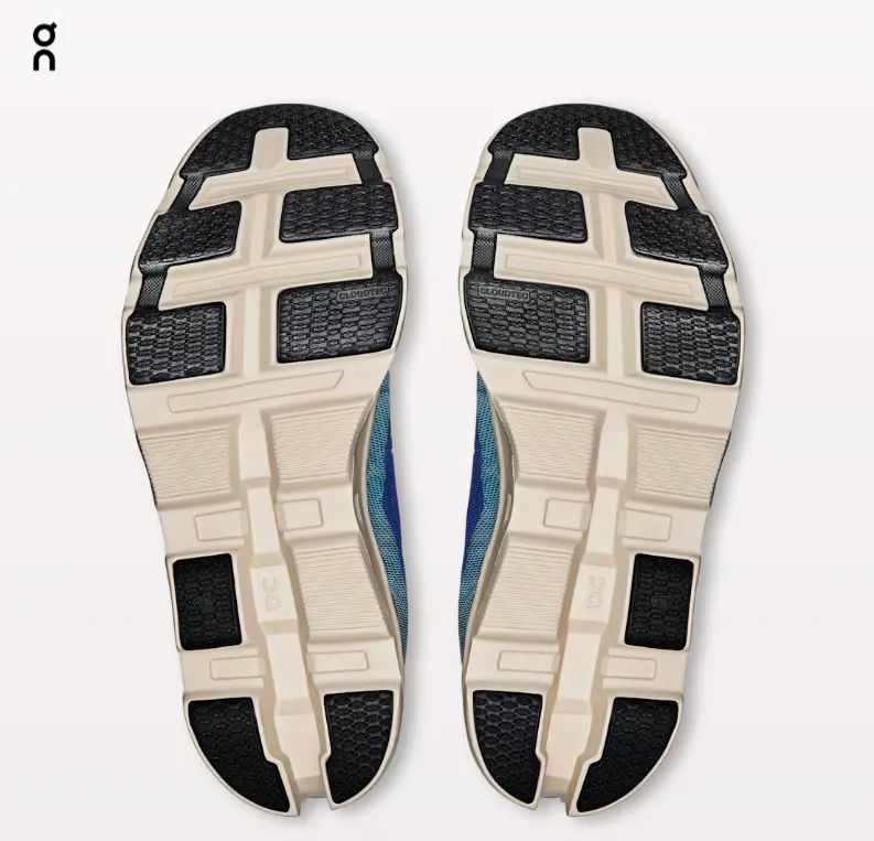 On Cloudmonster 2 - Mens Coordination amateur runner's shoe choice