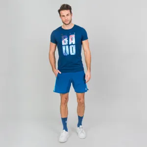 timeless City Fashion Look Aleke Lyfetsyle Tee