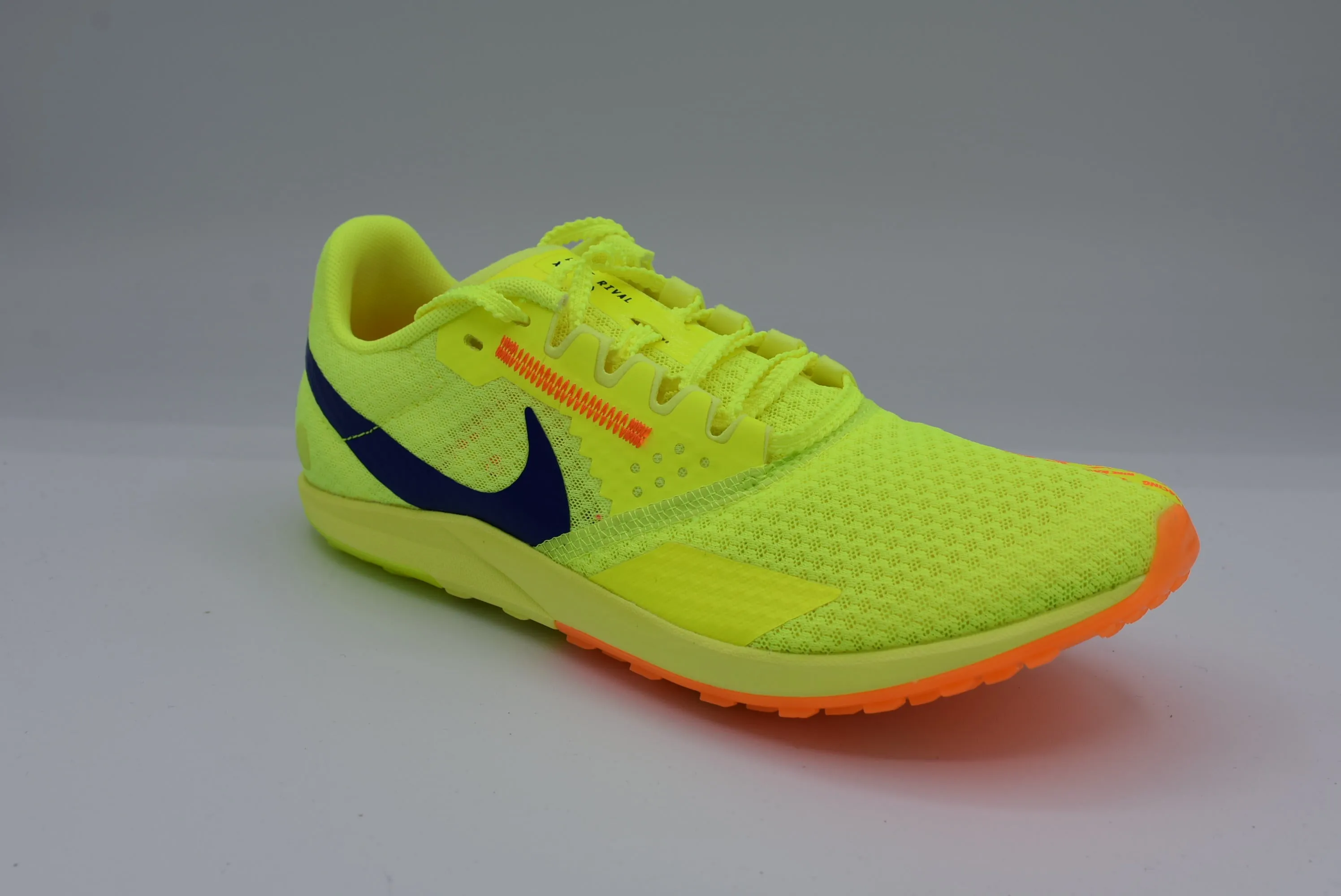 Soft Cushioning jogging running option Nike Rival XC 6 Unisex