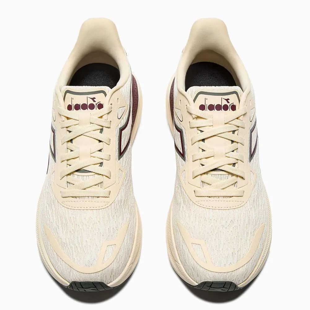 group running shoes Men's Nucleo 2 Running Shoe - Whisper White/Maroon Banner - Regular (D)