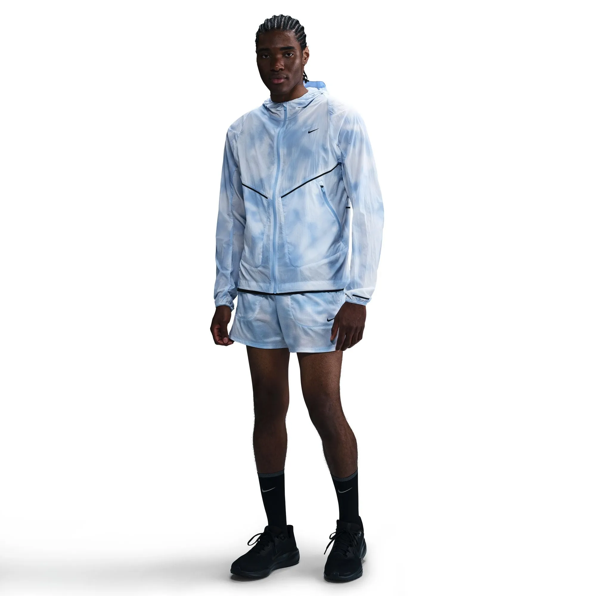 Simple Fit Modern Tailoring Men's Run Division UV Running Jacket Psychic Blue