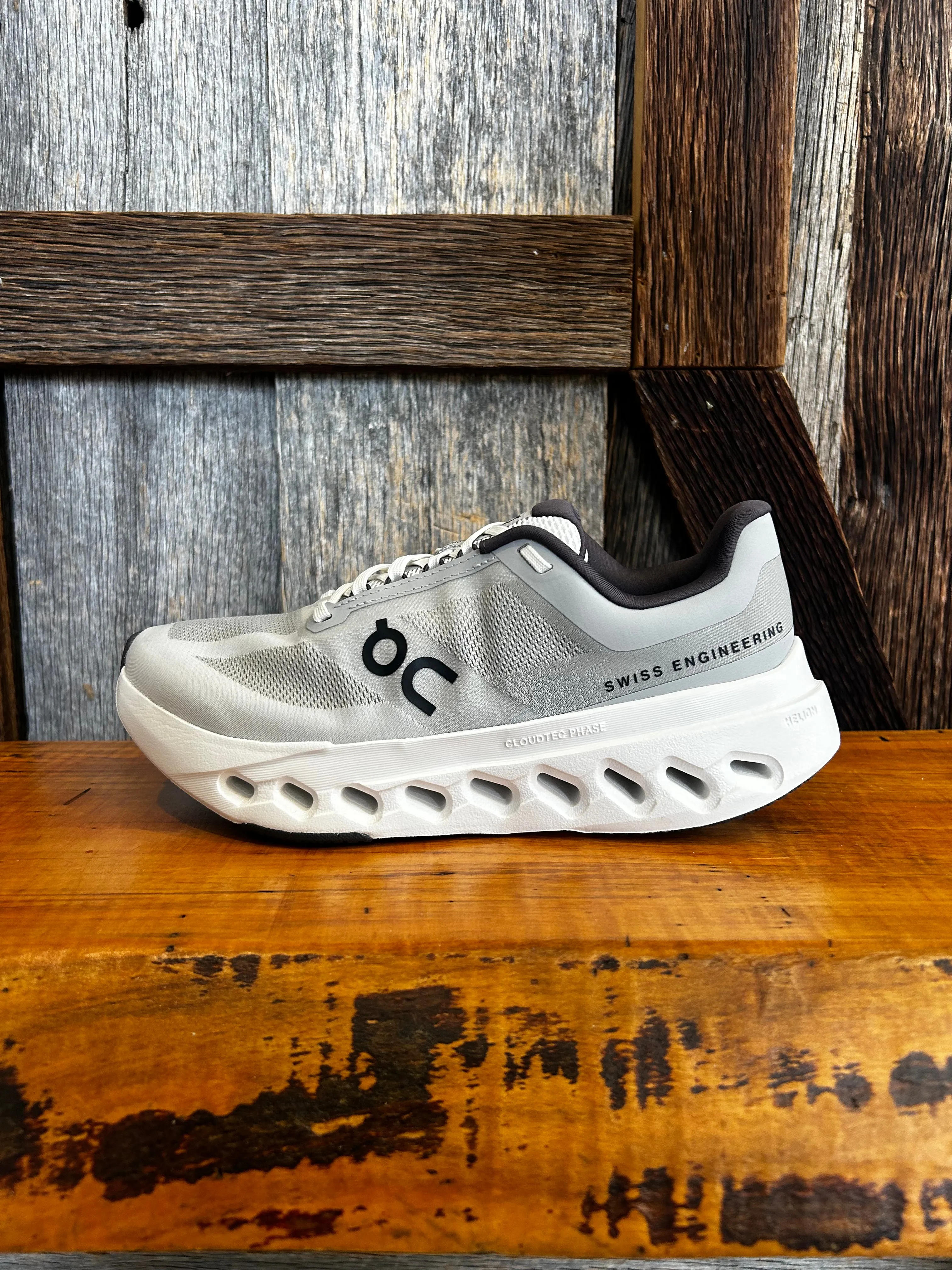 M On Cloudsurfer Next wide - fit spaciousness evening run