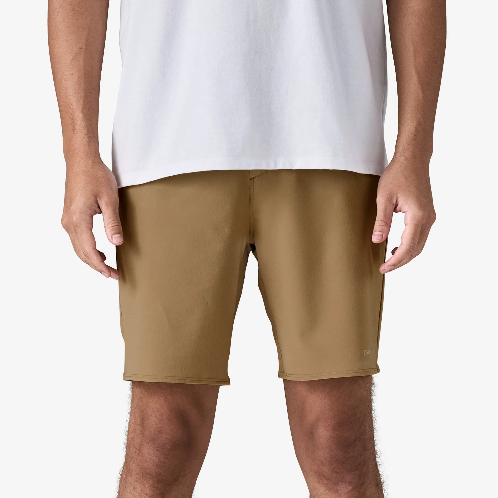 ReflectiveAccents Men's Hydropeak Hybrid Walk Shorts - 18"